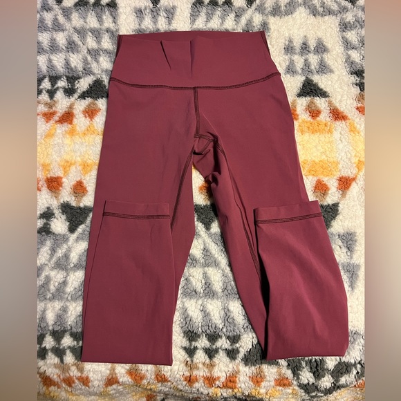 Lululemon Wunder Unders - Picture 2 of 2